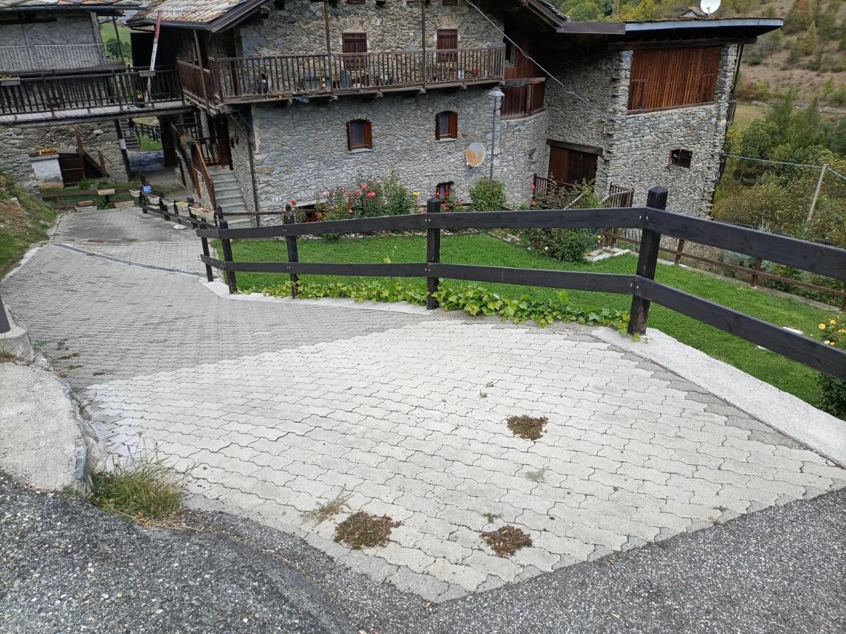 Апартаменты Casa Dei Sogni Аоста Экстерьер фото